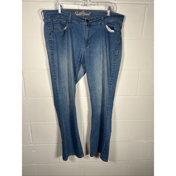 Old Navy The Sweetheart Bootcut Blue Jeans Short Stretch Womens Size 16 - Picture 1 of 10